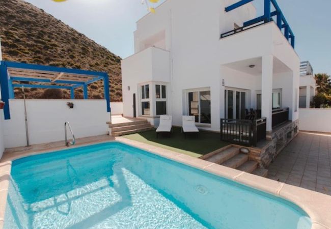 Villa en San Jose - Villa Espigón 