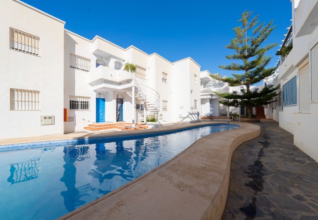 Appartement à N&iacutejar - Puri y Lucia